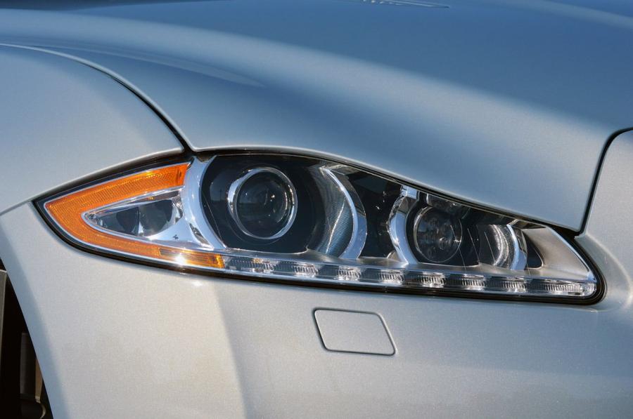  Jaguar XJR 2014 года  (фото 114 из 116)